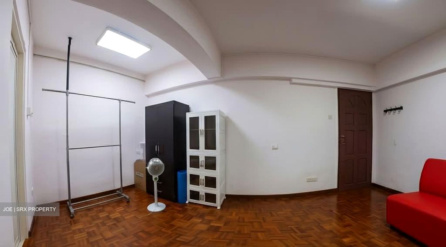 Lakeview Estate (D20), Apartment #558601781